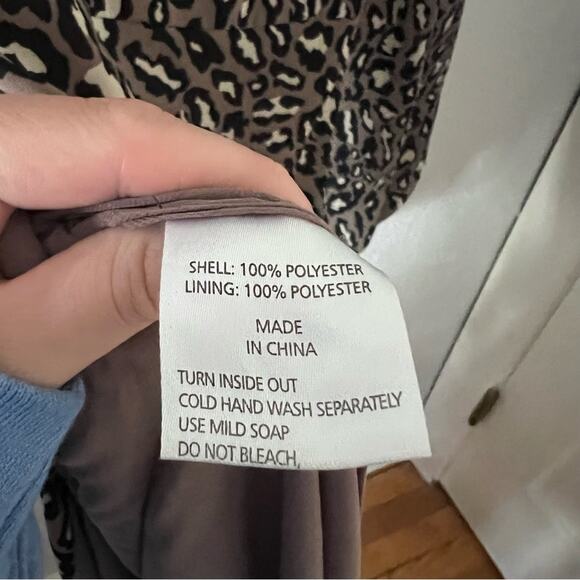 Shona Joy Buell Leopard Print Maxi Dress - Picture 9 of 9